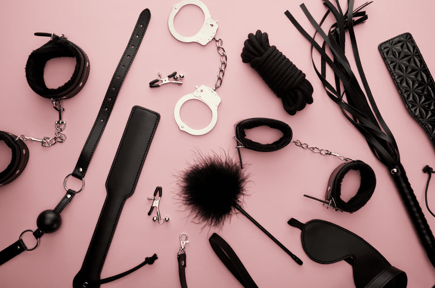 BDSM för Nybörjare: En Personlig Guide till Dynamik, Roller och Leksaker - Outlet Sexleksaker